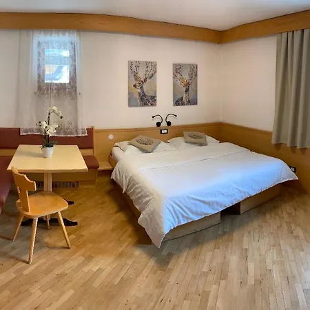 Garni Tobia Bed & Breakfast 3*