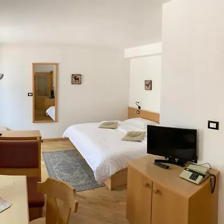 Bed & Breakfast Garni Tobia